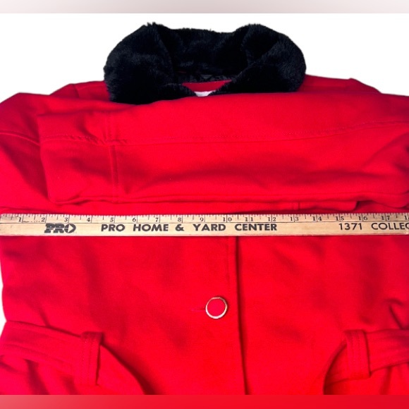 Cat & Jack Red Pea Coat w/ Removable Faux Fur Collar Girls XL LIKE NEW! - Picture 6 of 12